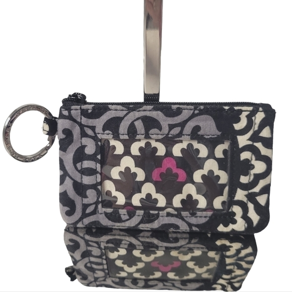 Vera Bradley Scroll Medallion Zip ID Case - Picture 1 of 7